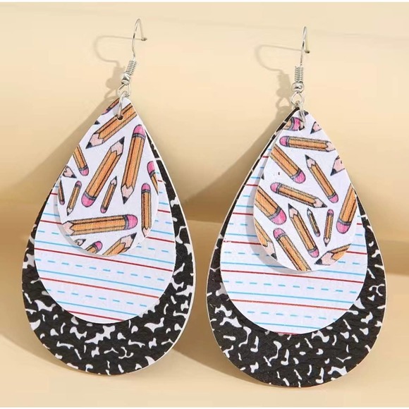 Water drop shape 3 layer faux leather light weight teacher‎ dangle earrings - Picture 4 of 10